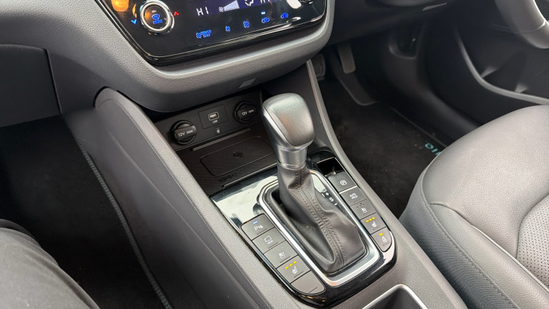 Hyundai IONIQ 1.6 GDi Hybrid Premium SE 5dr DCT Hybrid Hatchback